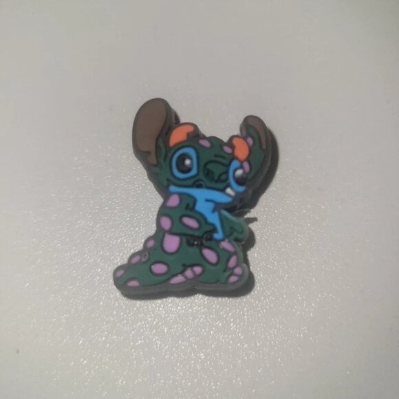 Croc Charms Set Of 6 Stitch Small - Picture 7 of 7